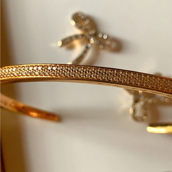 Michael Kors Gold Ribbon Earrings and Bracelet Set. New with a Box. No Tags. - Picture 2 of 5